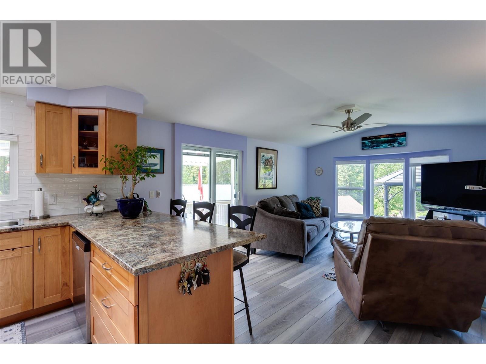 1881 Cardinal Creek Road, Kelowna, British Columbia  V1P 1J3 - Photo 11 - 10350454