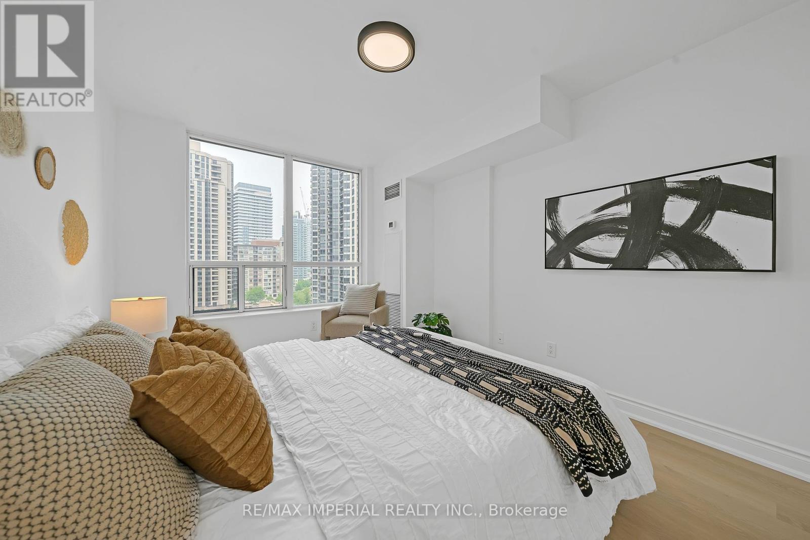 1211 - 5 Northtown Way, Toronto, Ontario  M2N 7A1 - Photo 20 - C12204752
