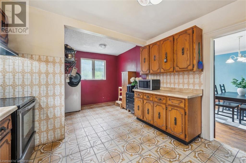 208 Stirling Avenue S, Kitchener, Ontario  N2G 3N9 - Photo 10 - 40734111