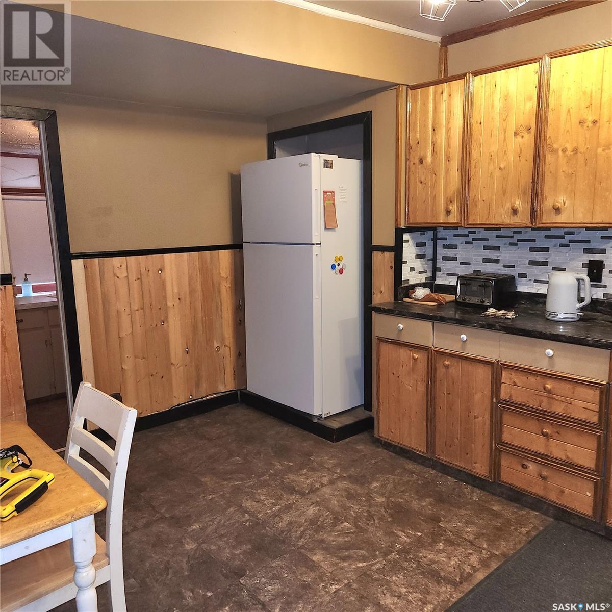 802 Fairford Street E, Moose Jaw, Saskatchewan  S6H 0G4 - Photo 10 - SK008722