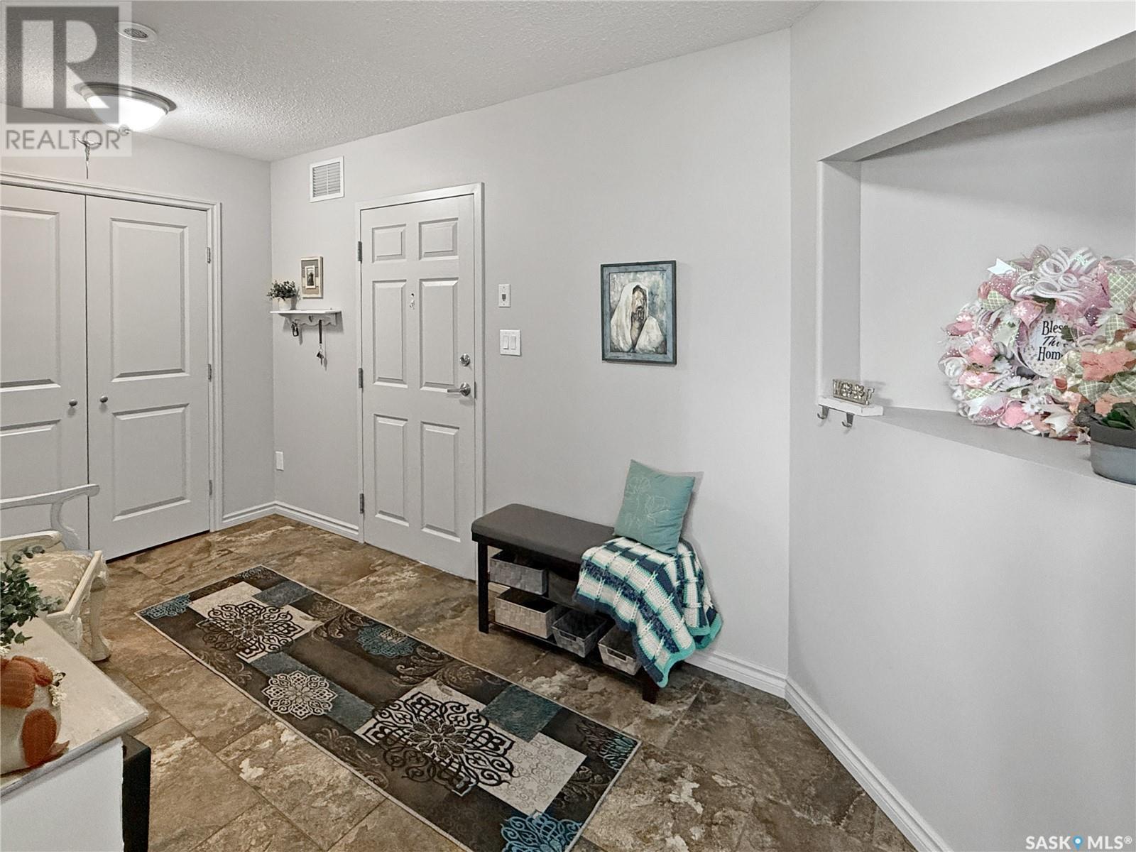 401 1602 1st Street E, Prince Albert, Saskatchewan  S6V 1G7 - Photo 3 - SK008634
