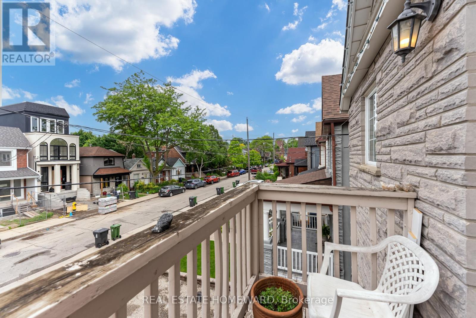 Upper - 559 Delaware Avenue N, Toronto, Ontario  M6H 2V3 - Photo 15 - C12149528