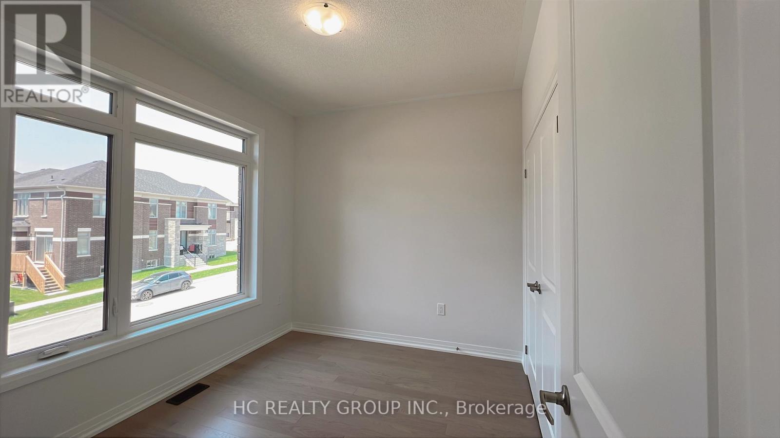 2981 Seagrass Street, Pickering, Ontario  L1X 0P8 - Photo 5 - E12204285