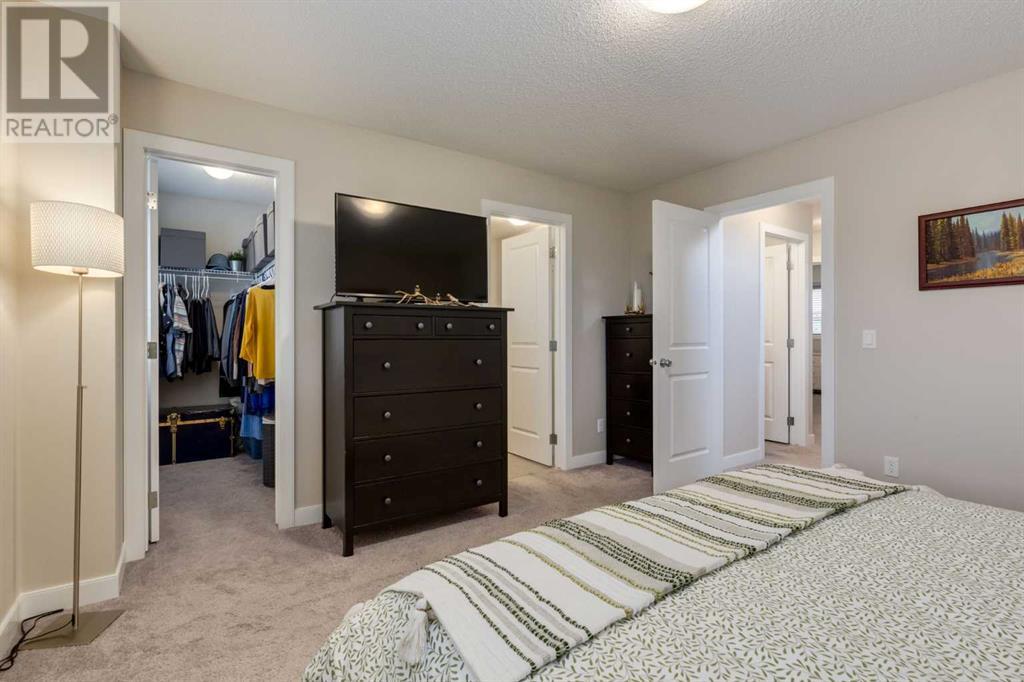 196 Heartland Way, Cochrane, Alberta  T4C 0M5 - Photo 17 - A2228898