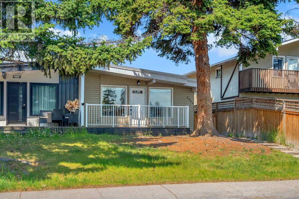 2009 40 Street Se, Calgary, Alberta  T2E 0V2 - Photo 5 - A2227750