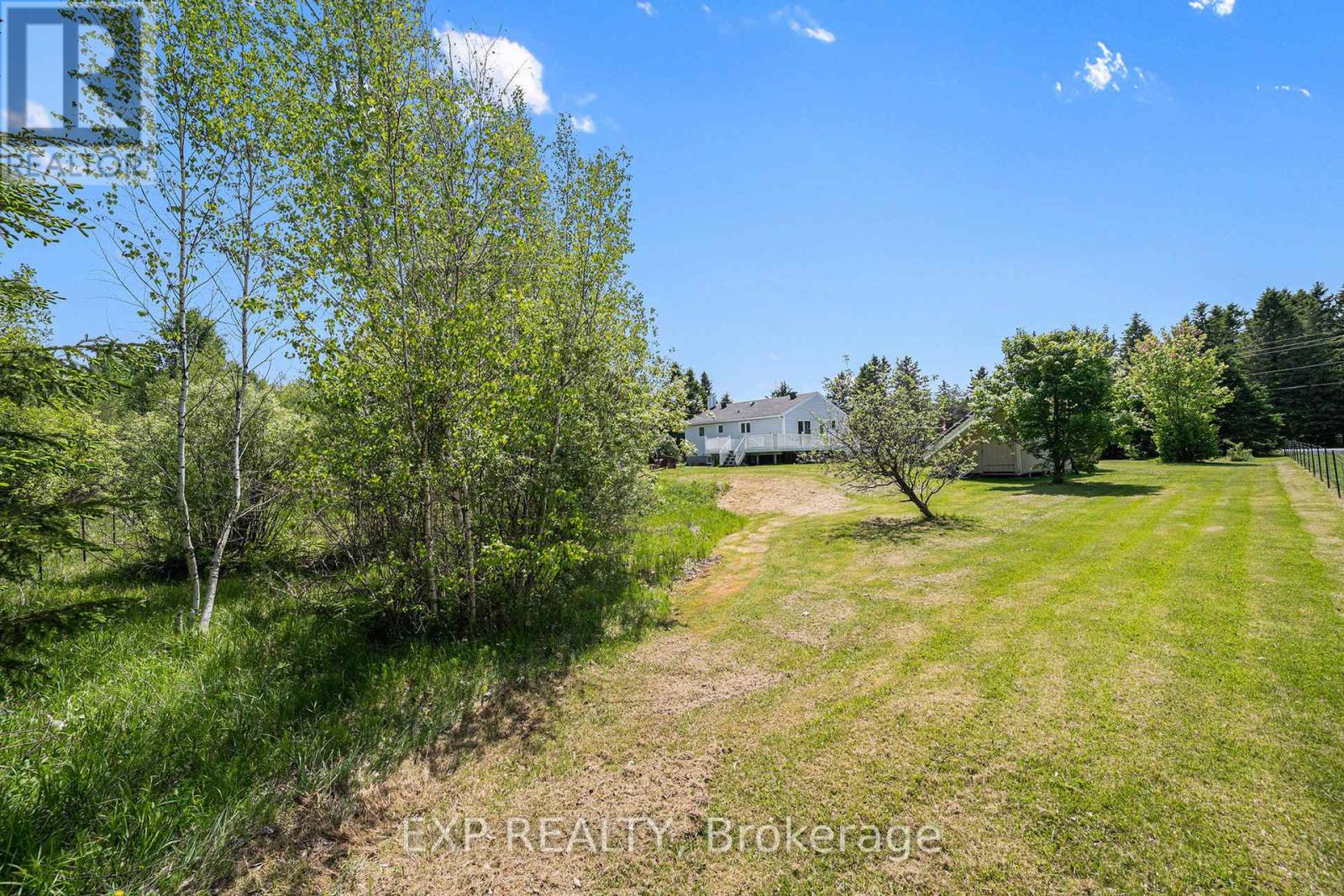 215 St Thomas Road, Russell, Ontario  K0A 3H0 - Photo 24 - X12202249