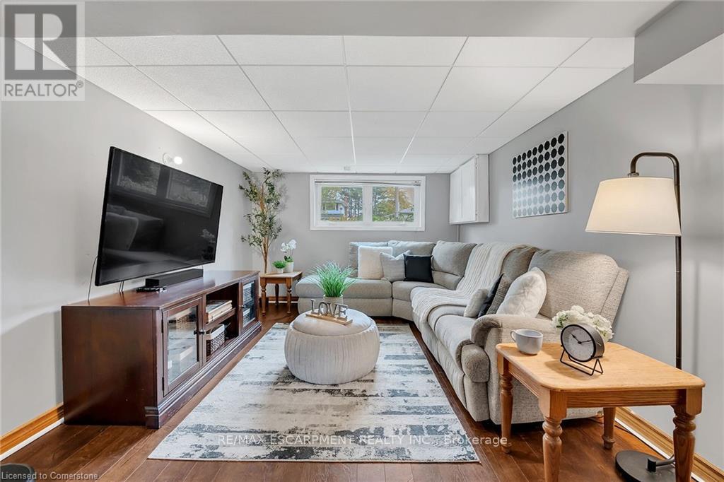 4 Black Friars Road, St. Catharines, Ontario  L2N 2M9 - Photo 26 - X12204751