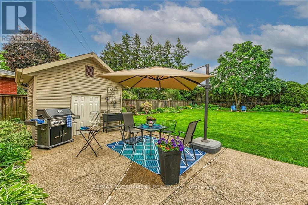 4 Black Friars Road, St. Catharines, Ontario  L2N 2M9 - Photo 40 - X12204751