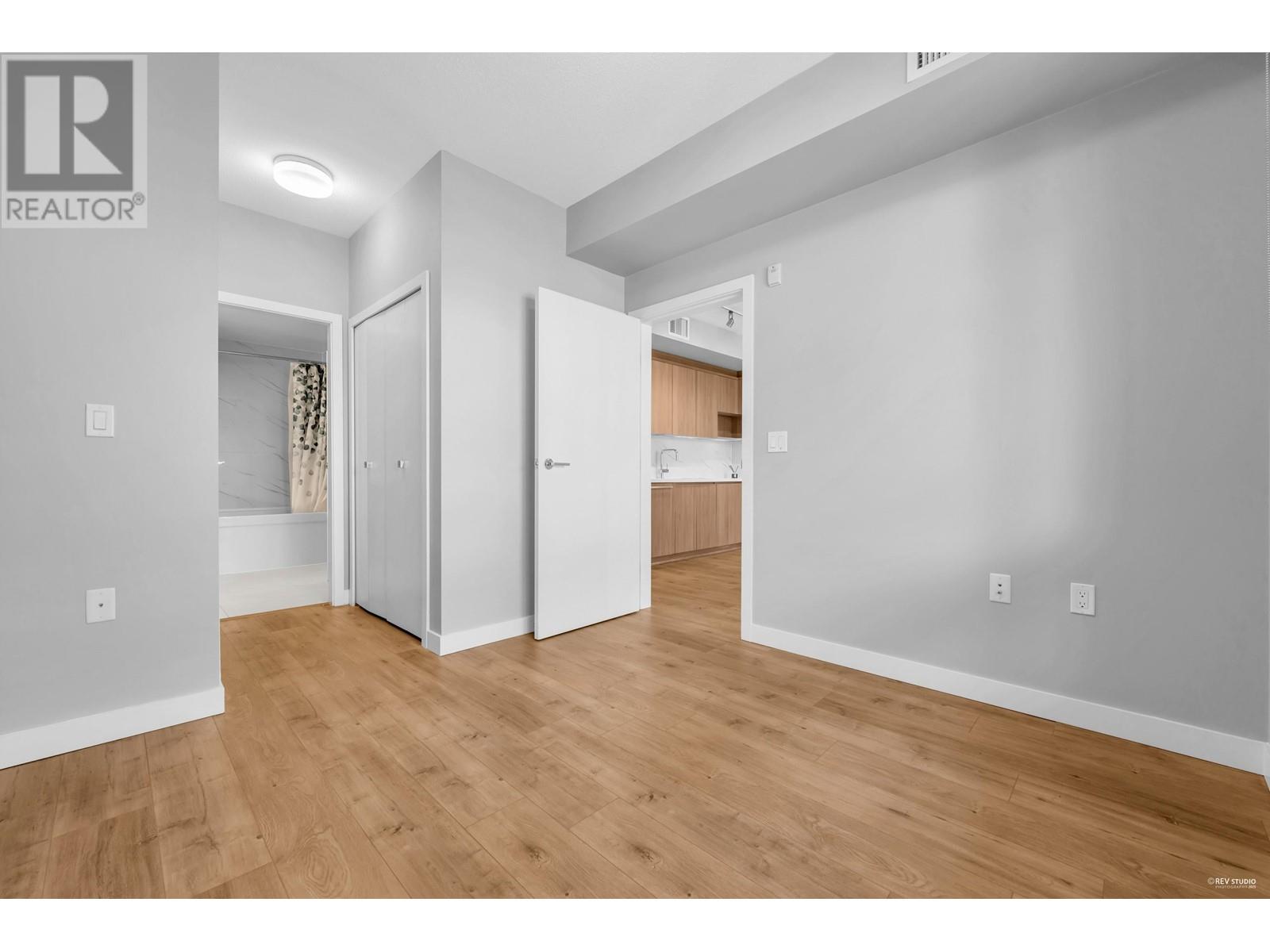 228 9388 Odlin Road, Richmond, British Columbia  V6X 0L5 - Photo 8 - R3000565