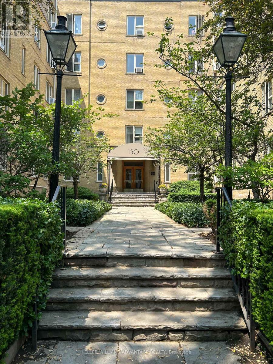 234 - 150 FARNHAM AVENUE, Toronto, Ontario
