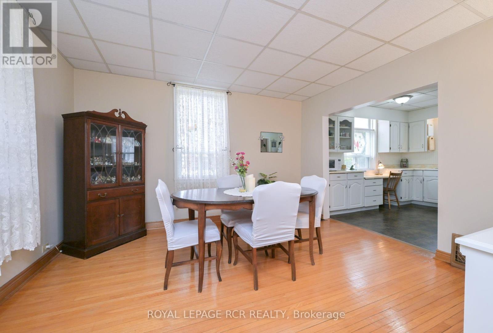 51 Ontario Street, New Tecumseth, Ontario  L9R 1H4 - Photo 10 - N12199902