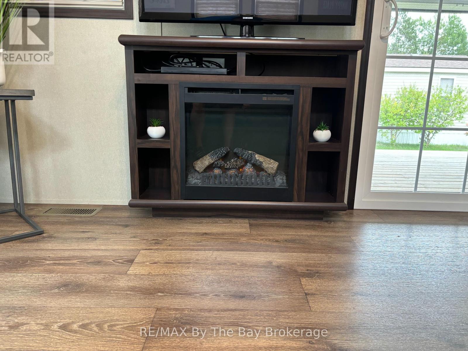 15 Chippewa Trail, Wasaga Beach, Ontario  L9Z 1X7 - Photo 20 - S12204760