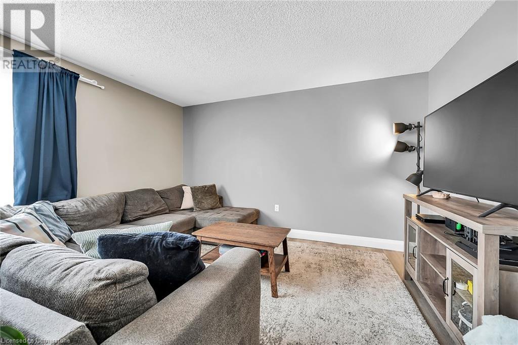 444 Stone Church Street W Unit# T3, Hamilton, Ontario  L9B 1R1 - Photo 16 - 40735313