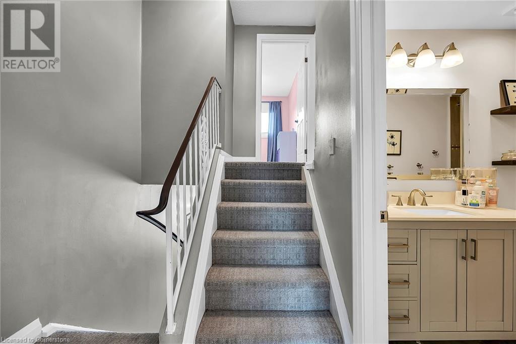 444 Stone Church Street W Unit# T3, Hamilton, Ontario  L9B 1R1 - Photo 24 - 40735313