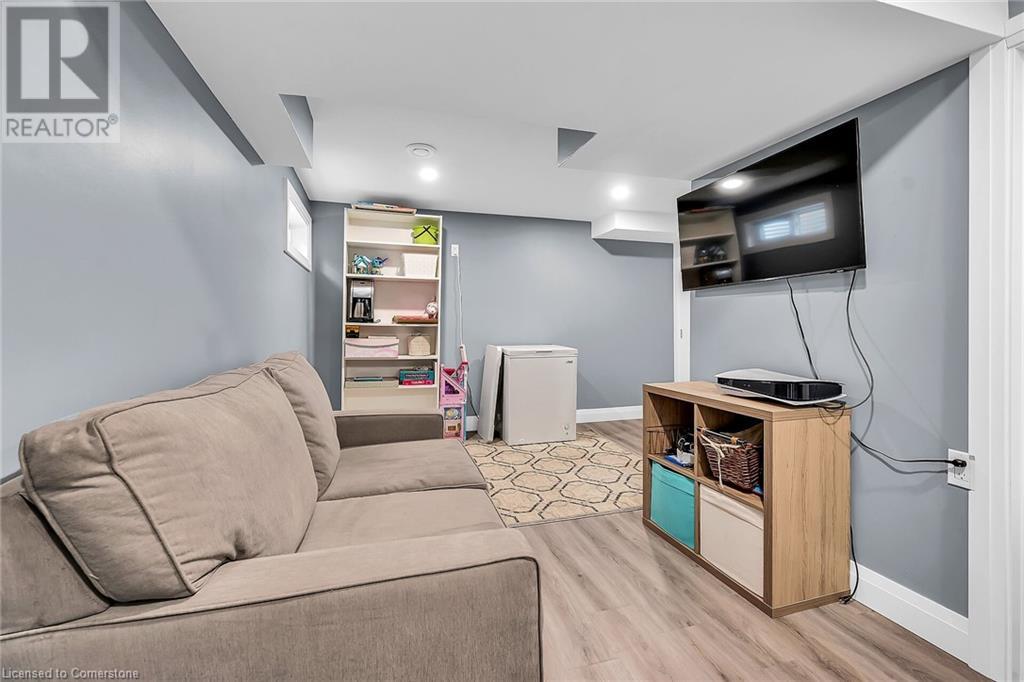 444 Stone Church Street W Unit# T3, Hamilton, Ontario  L9B 1R1 - Photo 33 - 40735313