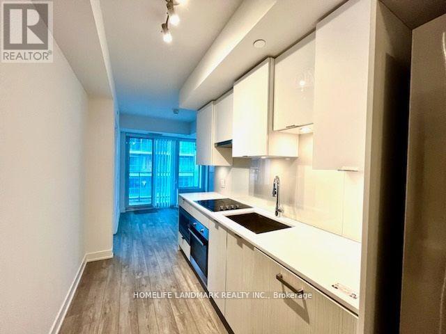 905 - 99 BROADWAY AVENUE, Toronto, Ontario