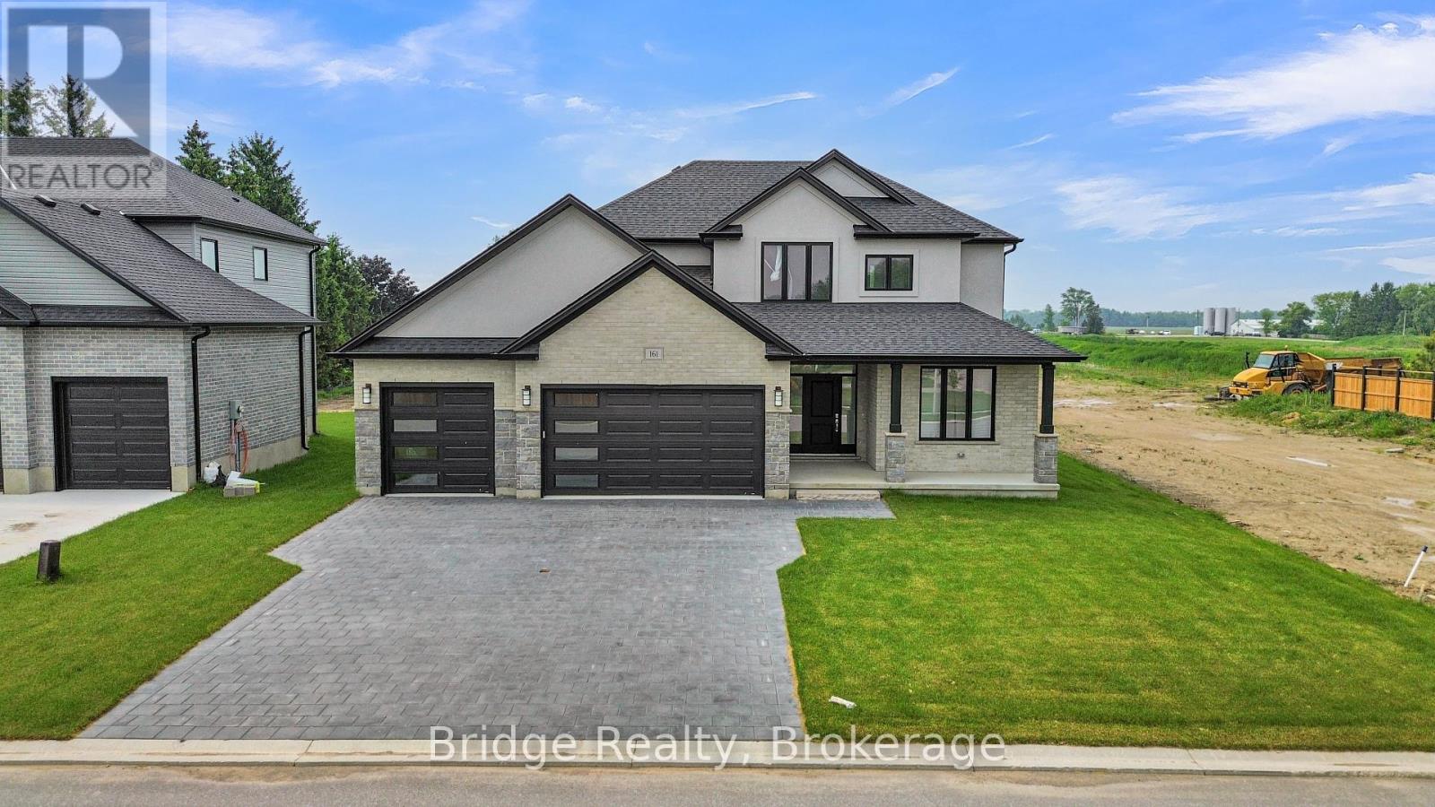 161 MCLEOD STREET, North Middlesex, Ontario