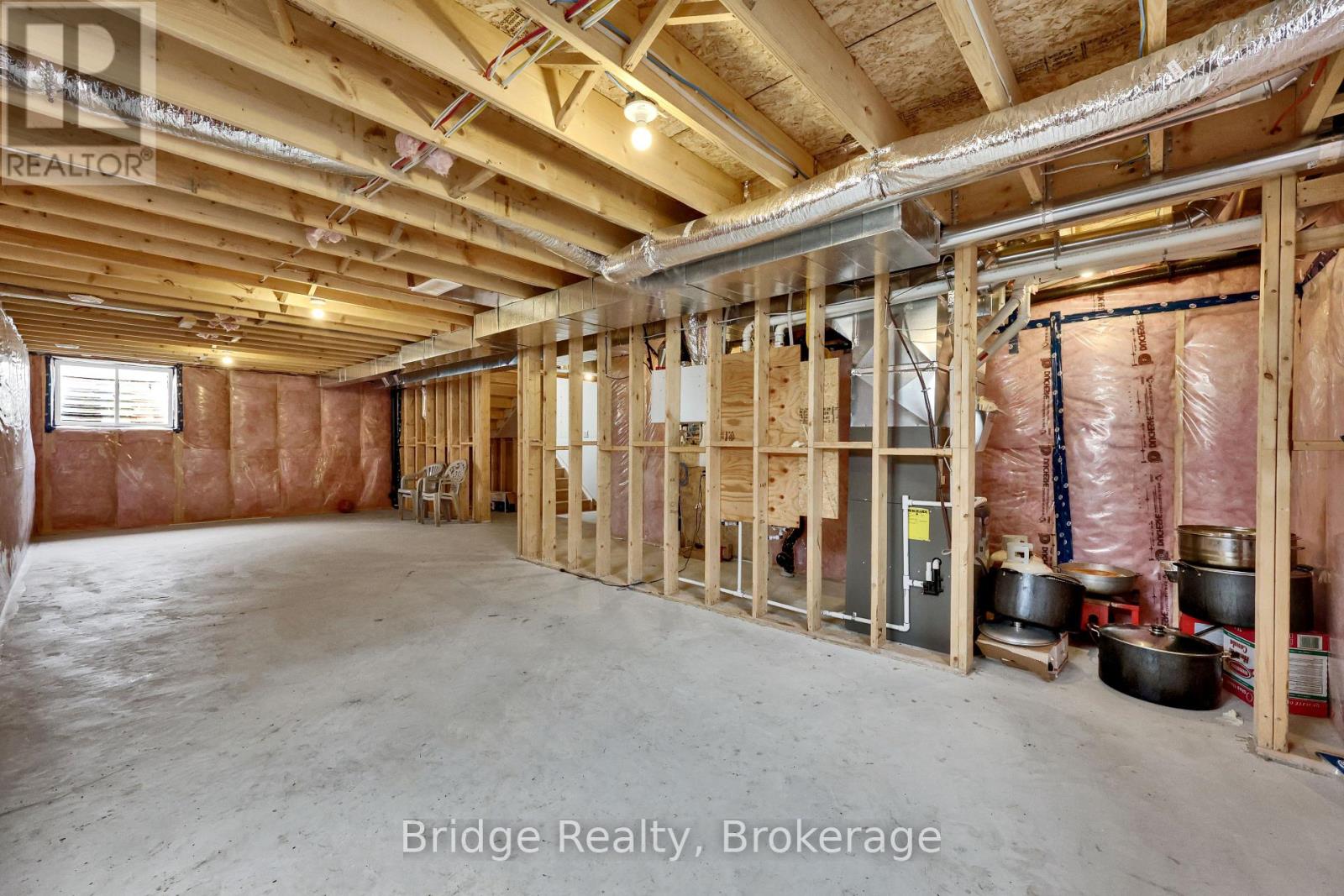 161 Mcleod Street, North Middlesex, Ontario  N0M 2K0 - Photo 40 - X12201081