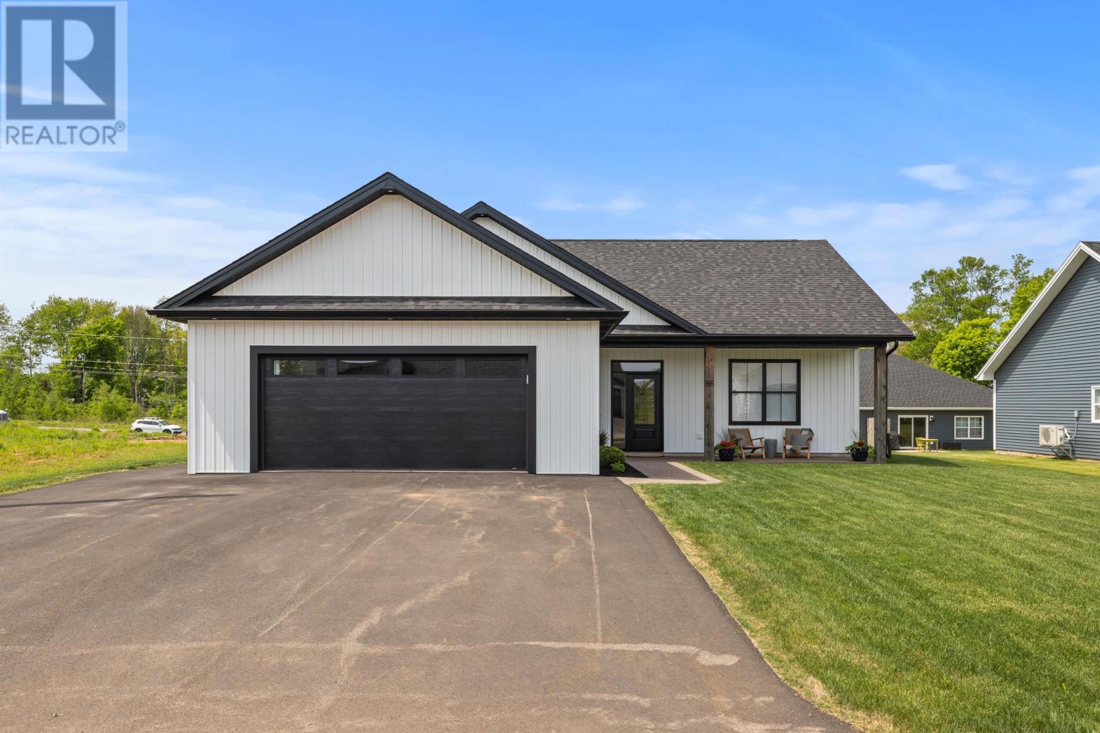 66 Smallwood Terrace, Stratford, Prince Edward Island  C1B 4L9 - Photo 3 - 202513846