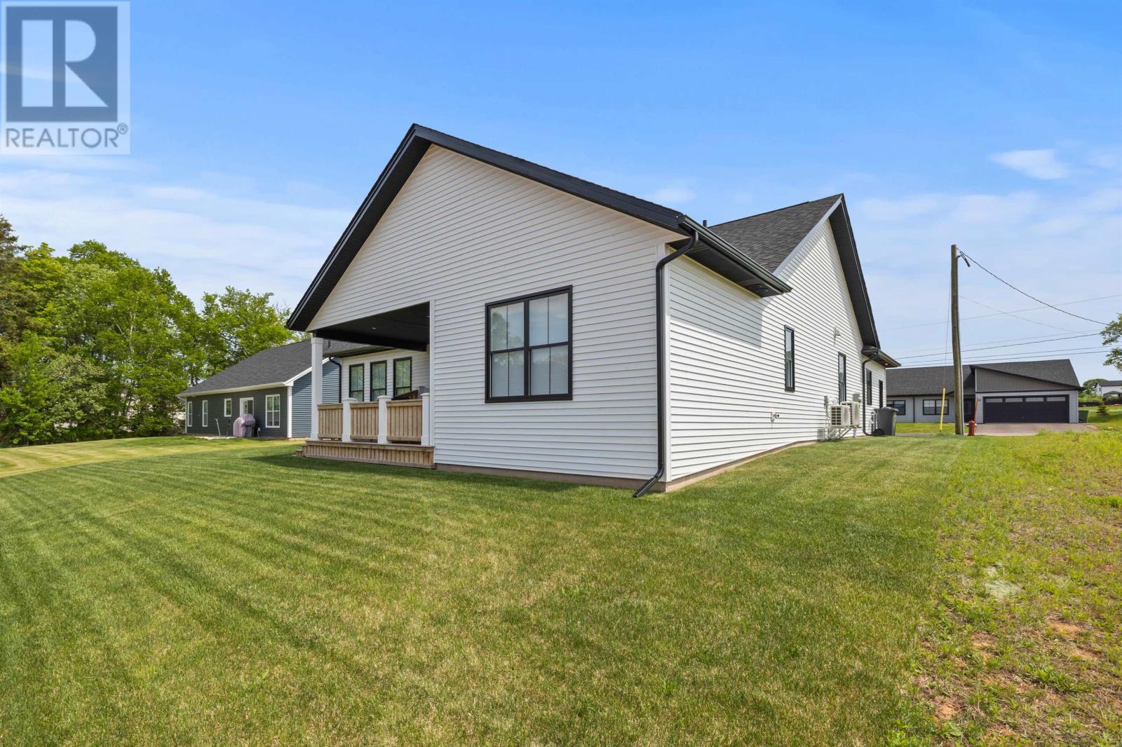 66 Smallwood Terrace, Stratford, Prince Edward Island  C1B 4L9 - Photo 41 - 202513846