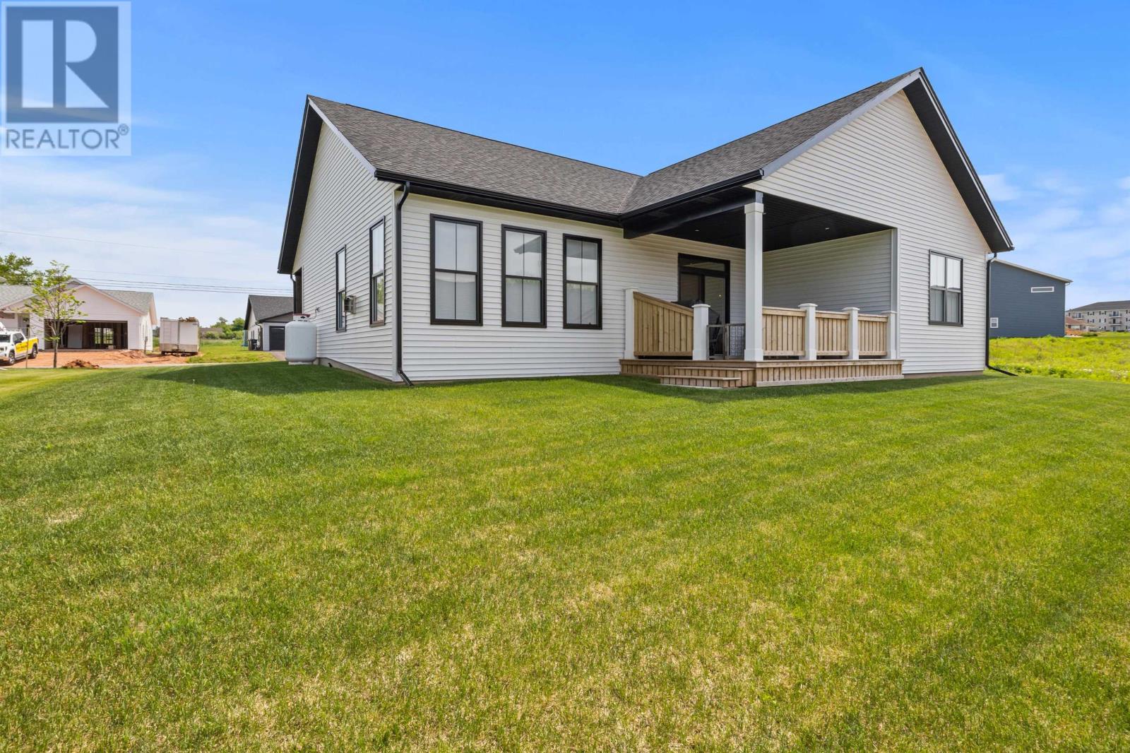 66 Smallwood Terrace, Stratford, Prince Edward Island  C1B 4L9 - Photo 43 - 202513846