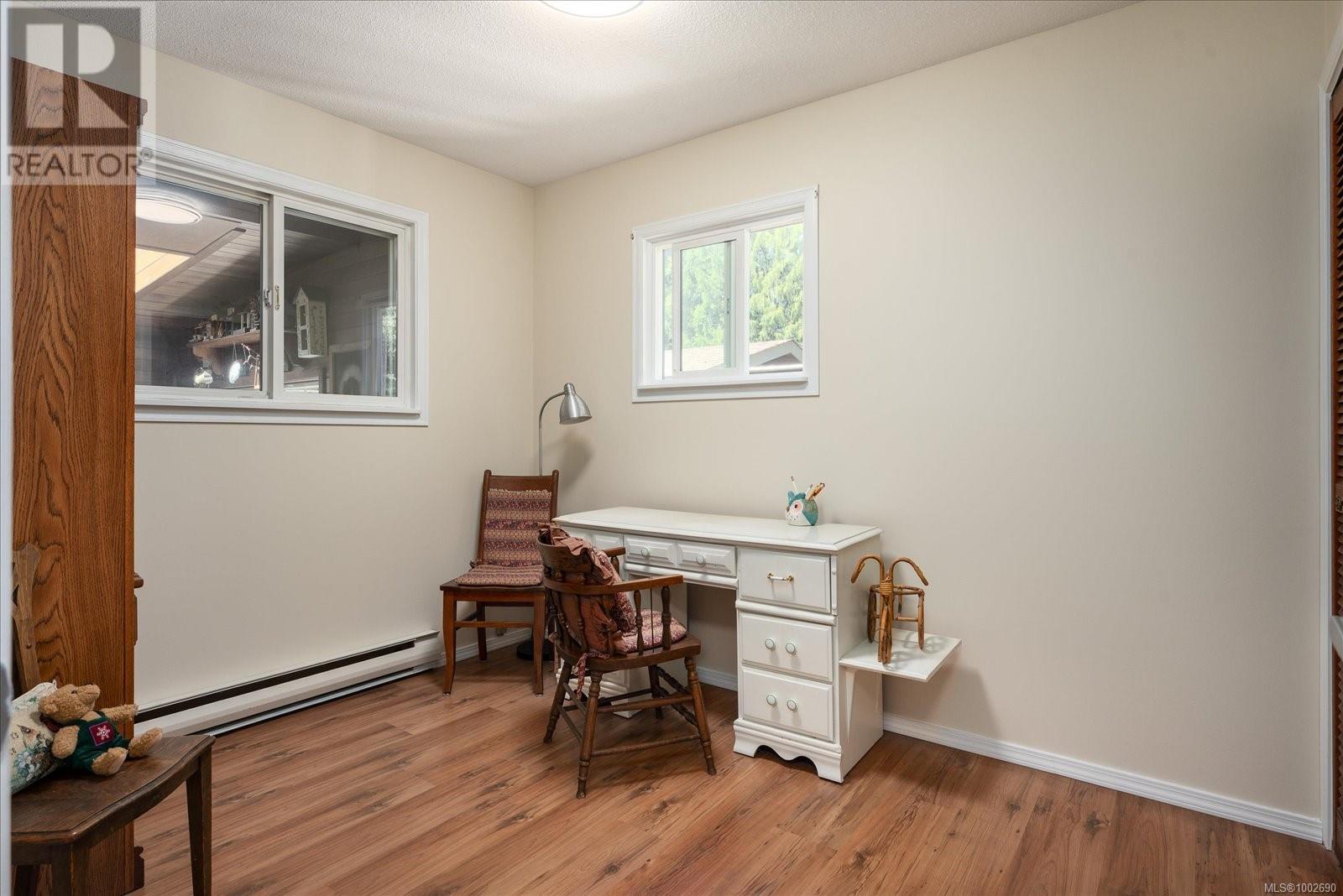 2353 Pheasant Terr, Nanaimo real estate listing 1002690 for sale