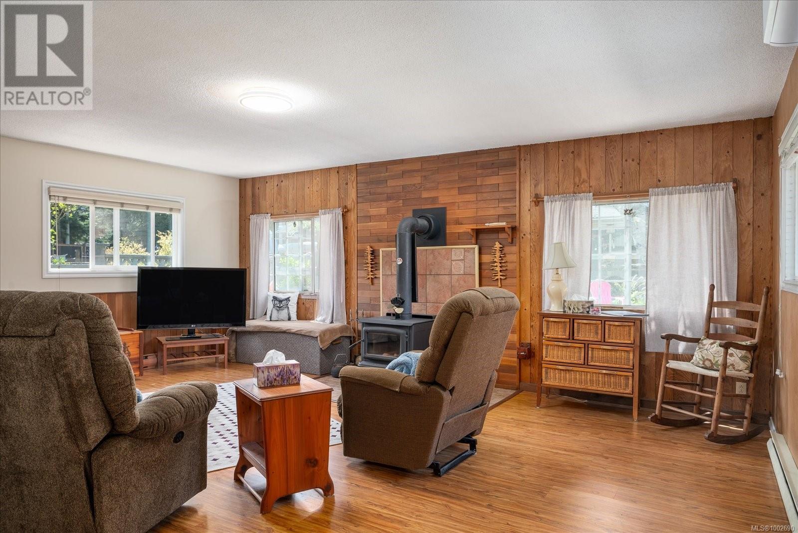 2353 Pheasant Terr, Nanaimo real estate listing 1002690 for sale
