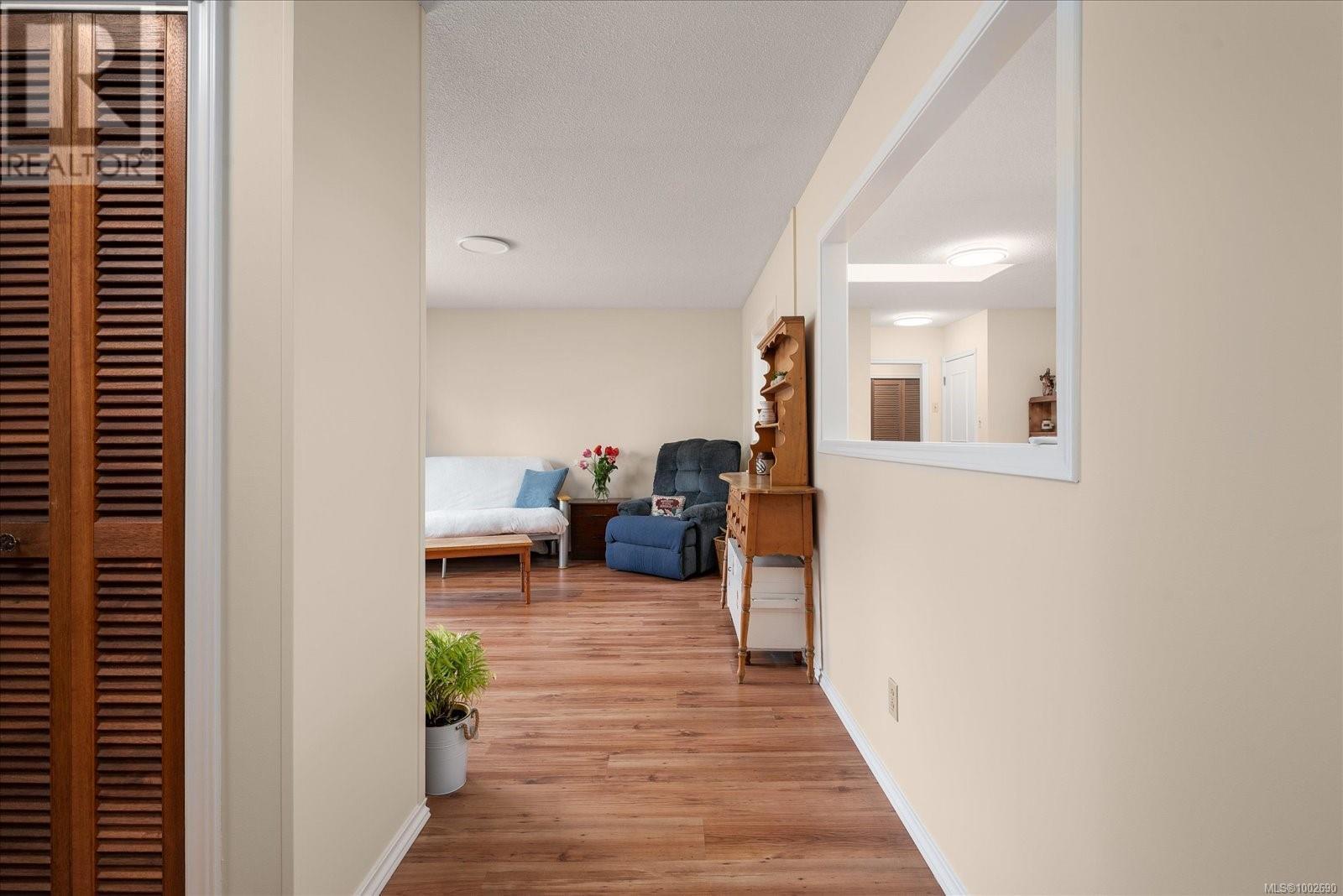 2353 Pheasant Terr, Nanaimo real estate listing 1002690 for sale