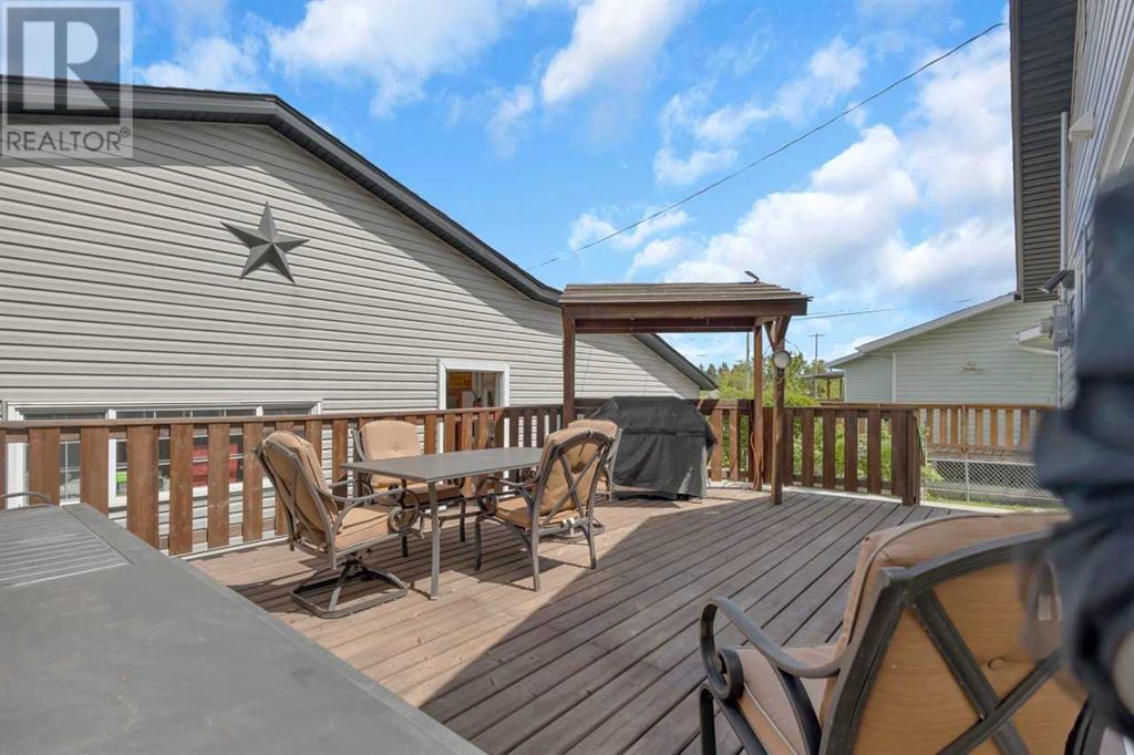 4940 48 Street, Innisfail, Alberta  T4G 1N1 - Photo 19 - A2225155