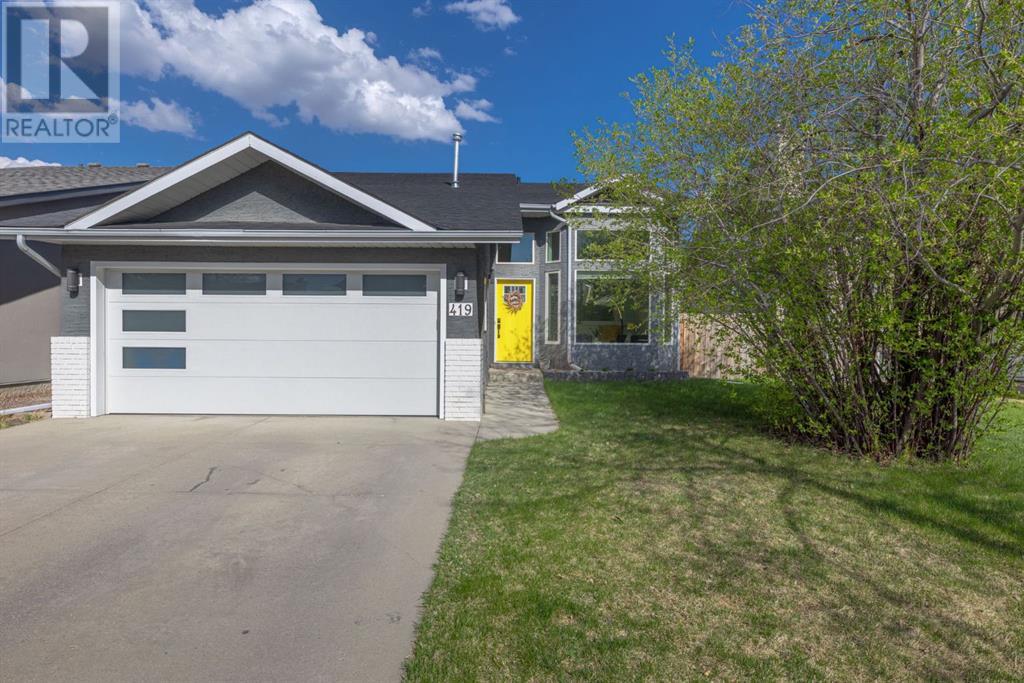 Property at 419 Millrise Drive SW image 2