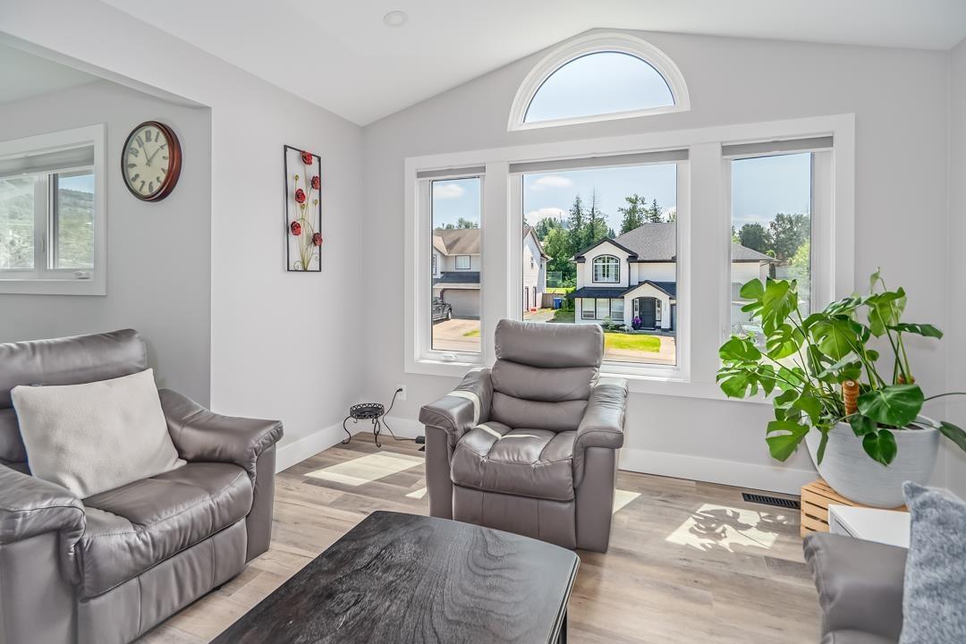35065 Kootenay Drive, Abbotsford, British Columbia  V2S 8C9 - Photo 7 - R3011433
