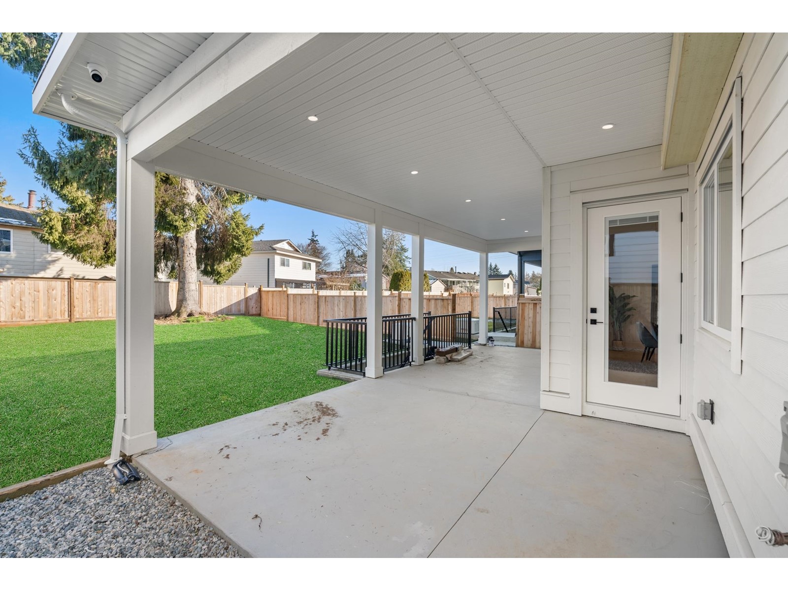 7464 115 STREET, Delta real estate listing R3011073 for sale