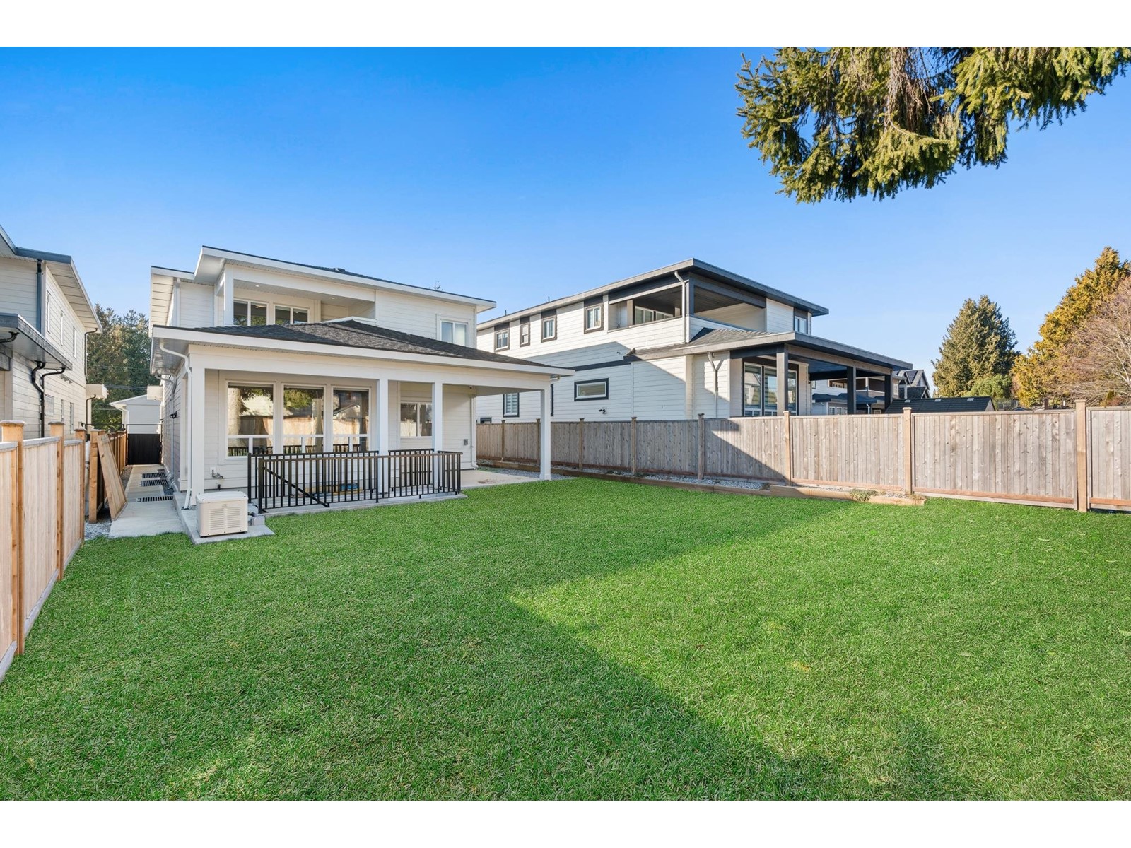 7464 115 STREET, Delta real estate listing R3011073 for sale