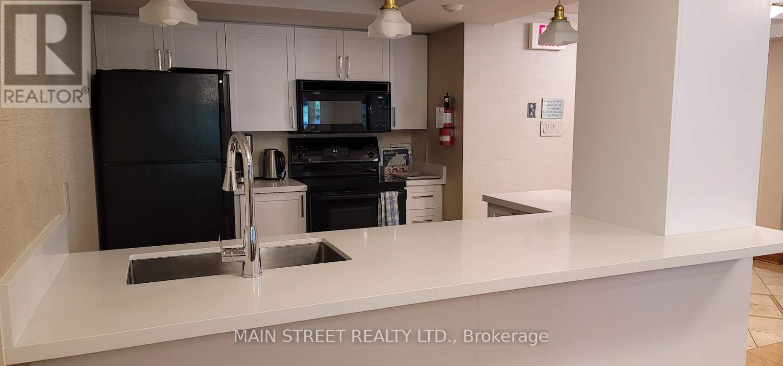 112 - 900 Bogart Mill Trail, Newmarket (Gorham-College Manor), Ontario  L3Y 8V5 - Photo 21 - N12129578