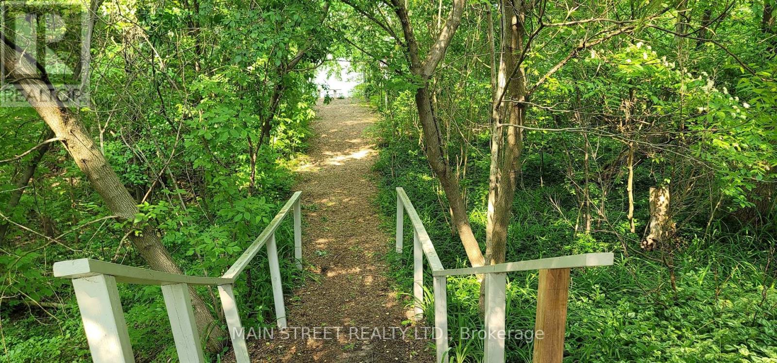 112 - 900 Bogart Mill Trail, Newmarket (Gorham-College Manor), Ontario  L3Y 8V5 - Photo 34 - N12129578