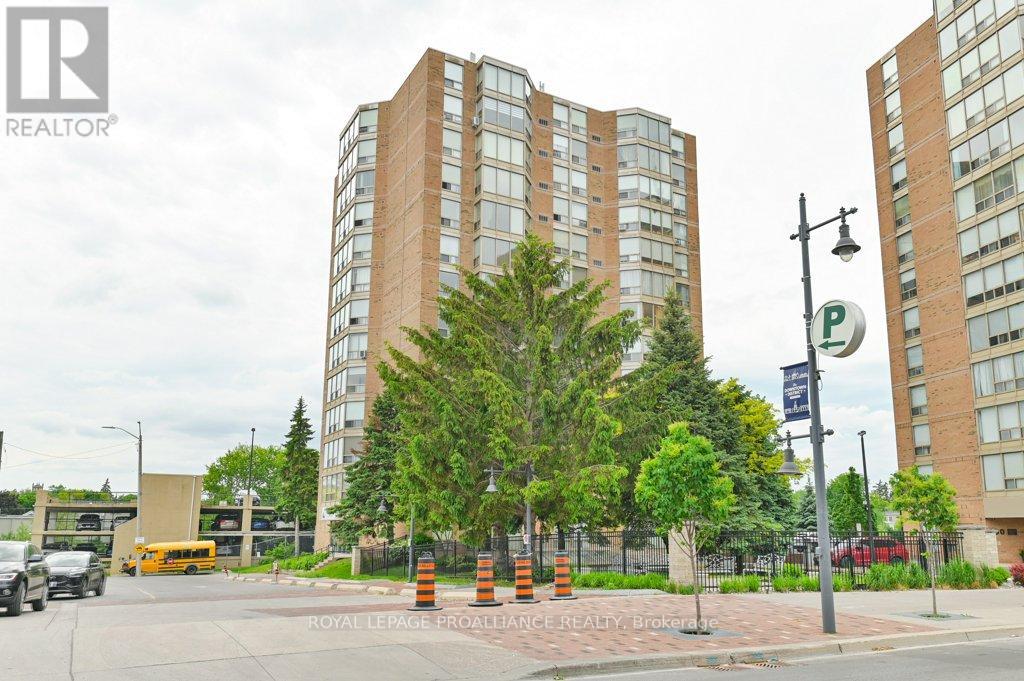 906 - 344 Front Street, Belleville, Ontario  K8N 5M4 - Photo 2 - X12204807
