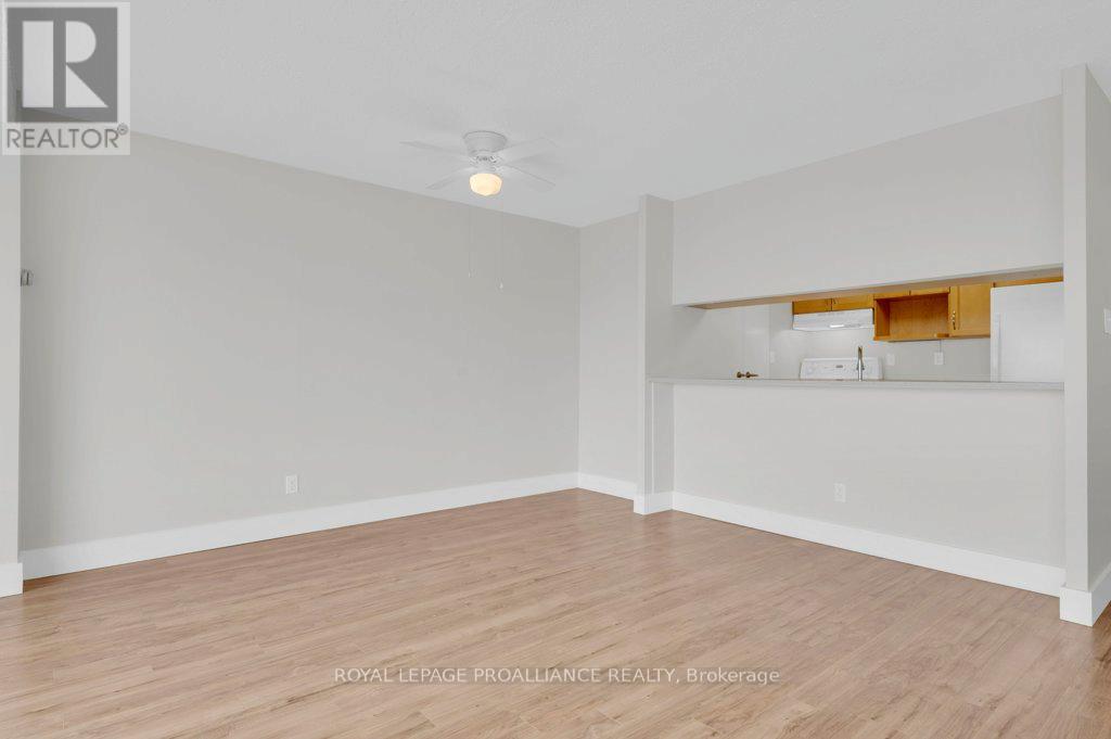 906 - 344 Front Street, Belleville, Ontario  K8N 5M4 - Photo 21 - X12204807