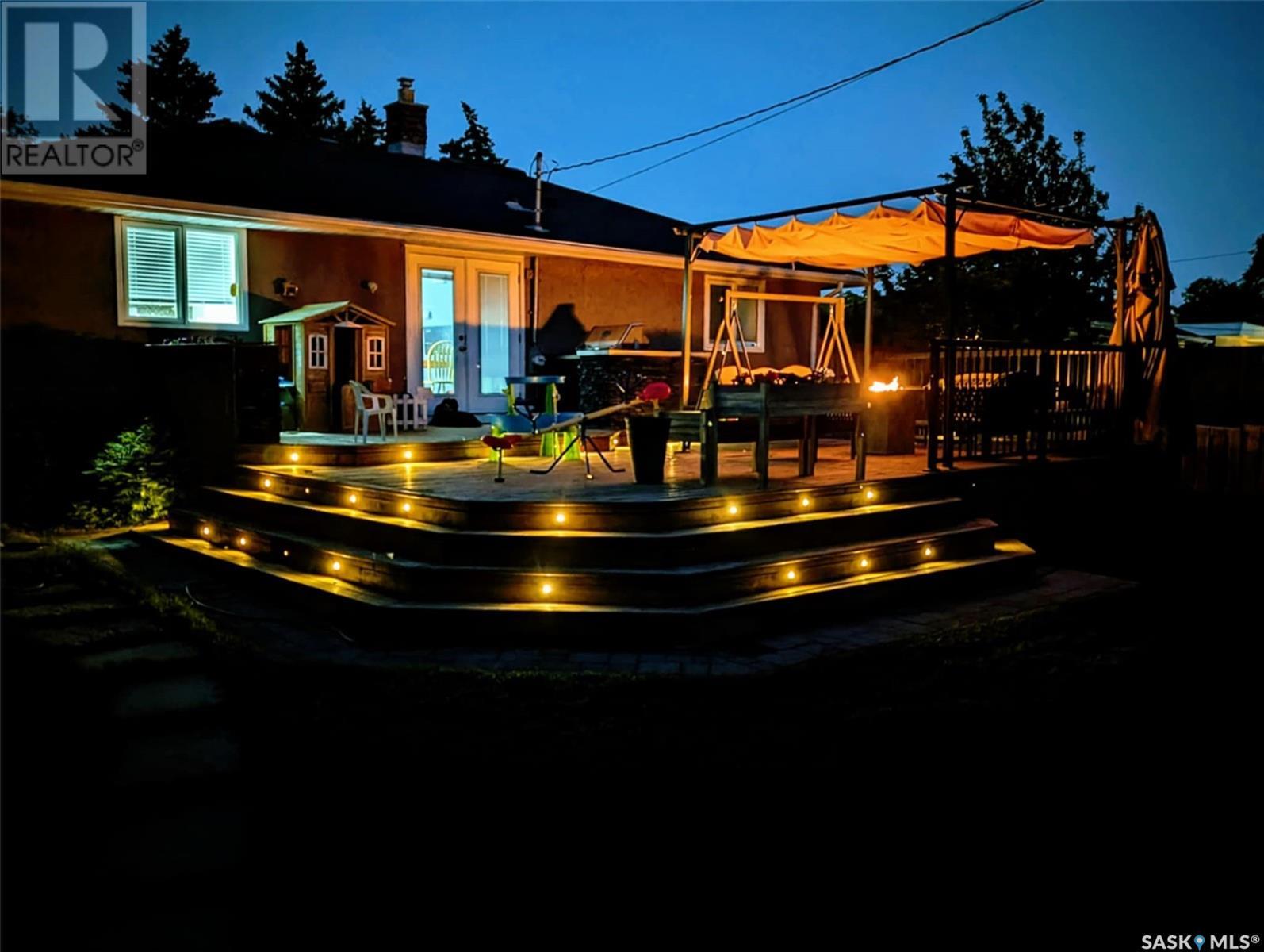 16 Lipton Place, Regina, Saskatchewan  S4R 3T6 - Photo 45 - SK008711