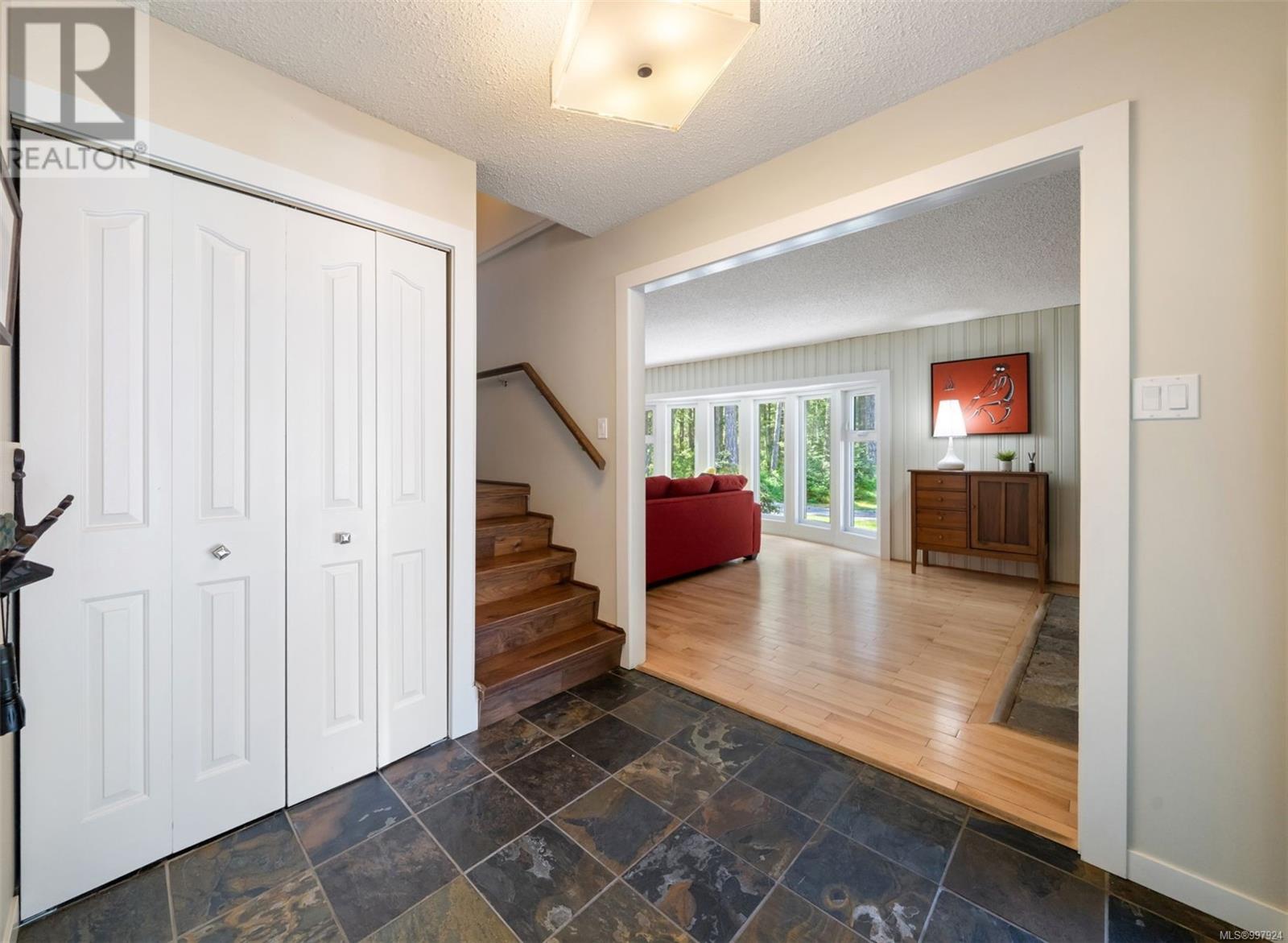 3281 Mcguire Way, Nanaimo, British Columbia  V9G 1C4 - Photo 5 - 997924