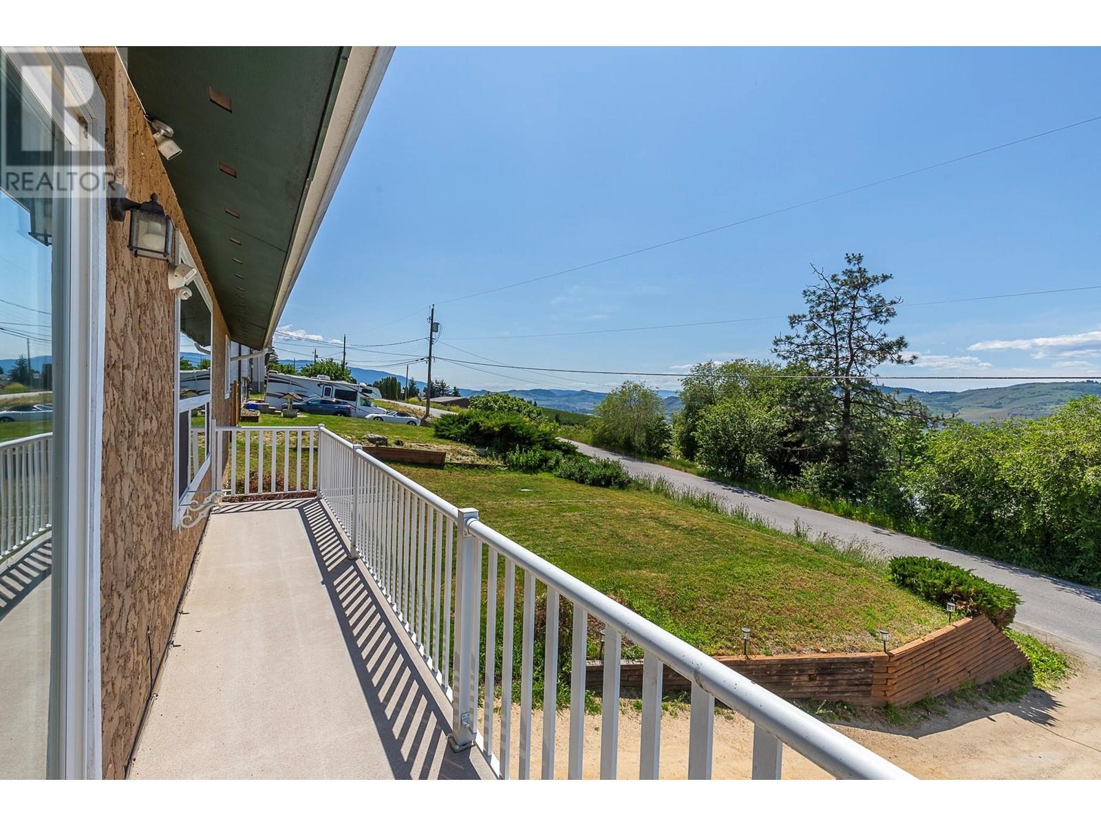 6845 Herry Road, Vernon, British Columbia  V1B 3T4 - Photo 32 - 10350892