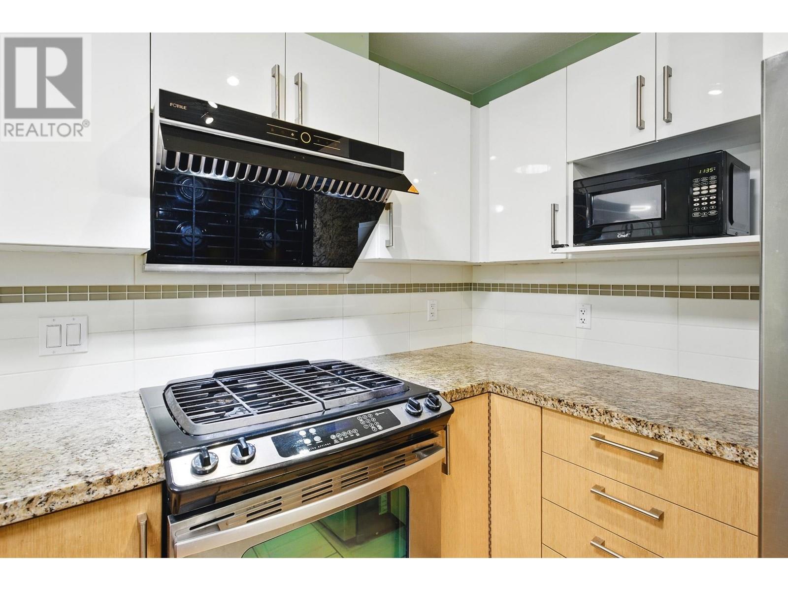 107 6800 ECKERSLEY ROAD, Richmond real estate listing R3012646 for sale