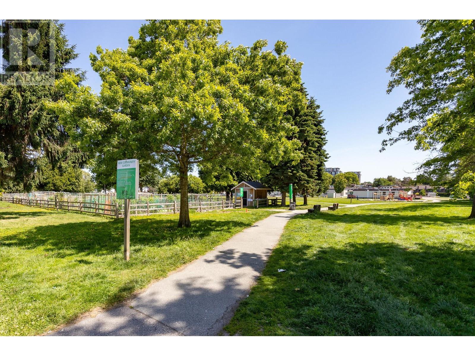 107 6800 ECKERSLEY ROAD, Richmond real estate listing R3012646 for sale