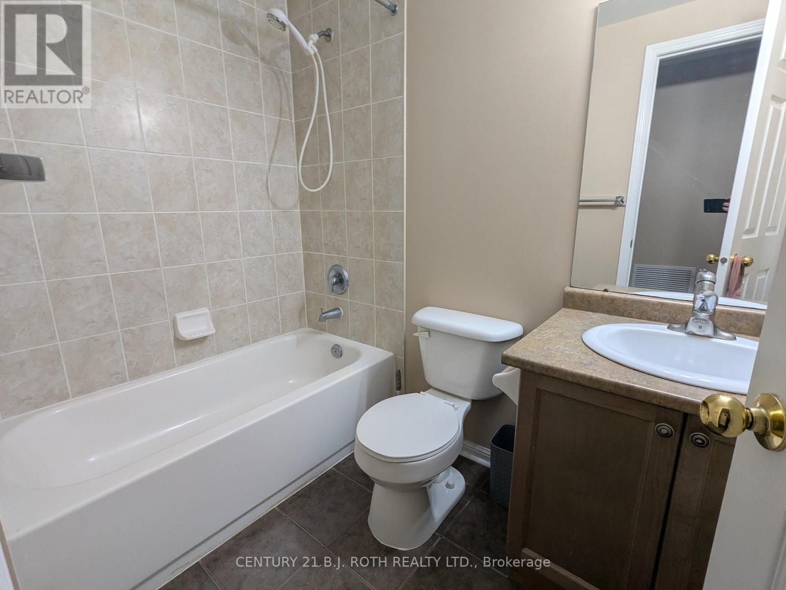 13 - 175 Stanley Street, Barrie, Ontario  L4M 0G2 - Photo 11 - S12185539