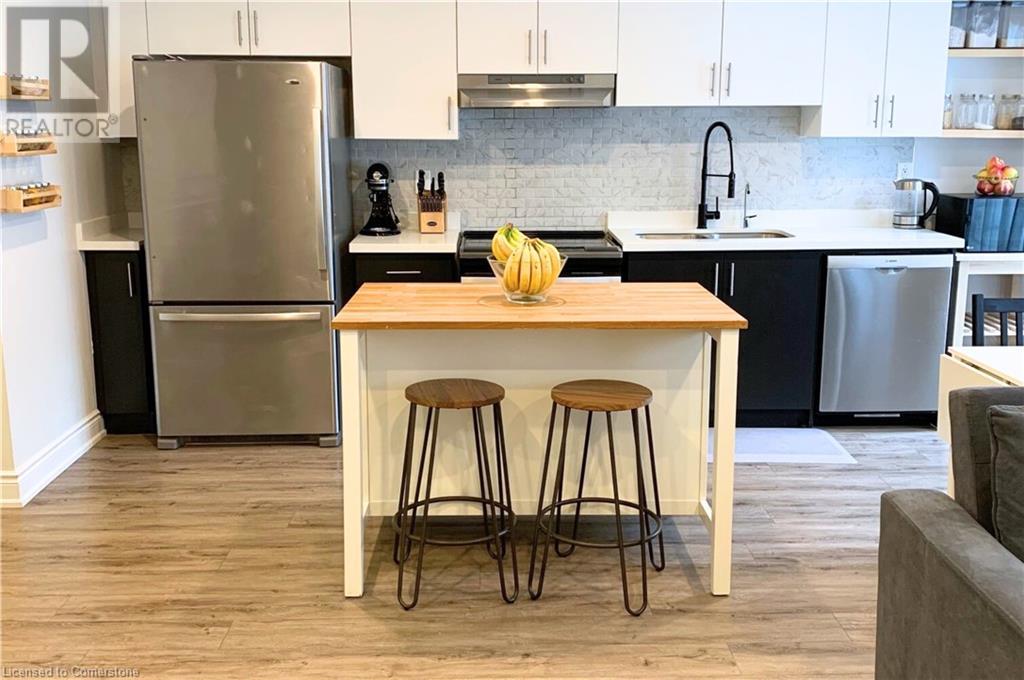 420 Linden Drive Unit# 21, Cambridge, Ontario  N3H 0C6 - Photo 3 - 40737536