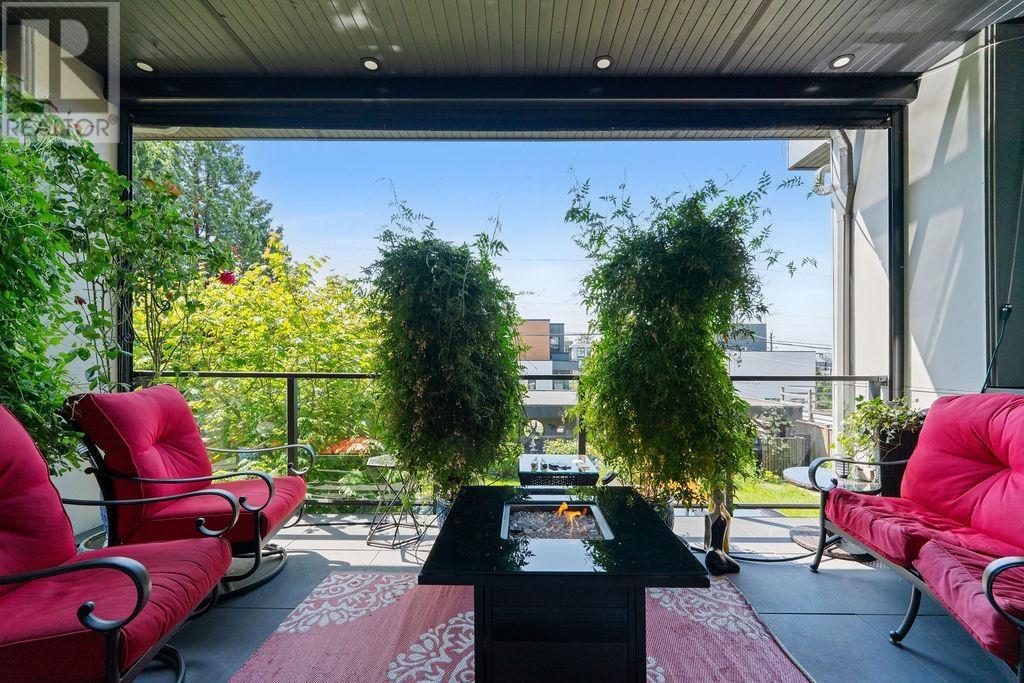 609 E 4th Street, North Vancouver, British Columbia  V7L 1J9 - Photo 19 - R3008574