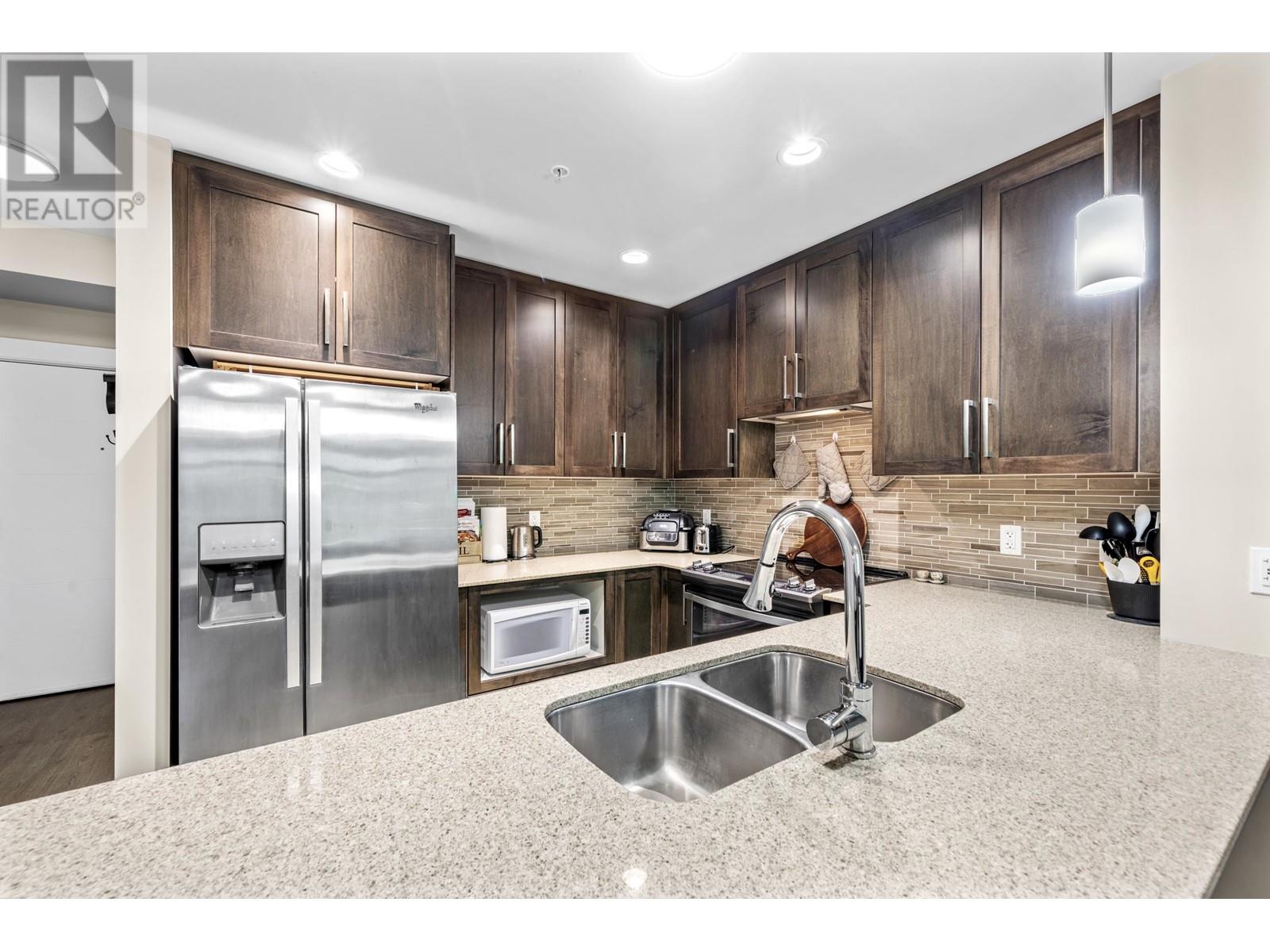 407 2465 Wilson Avenue, Port Coquitlam, British Columbia  V3C 0E6 - Photo 4 - R3004866