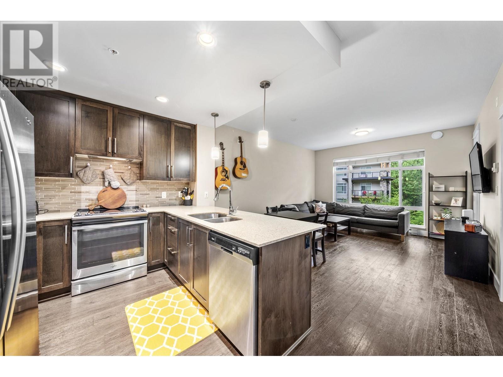 407 2465 Wilson Avenue, Port Coquitlam, British Columbia  V3C 0E6 - Photo 2 - R3004866