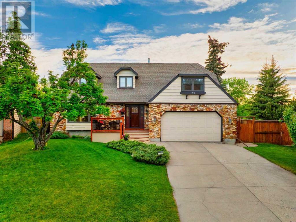Property at 39 Canova Close SW image 4