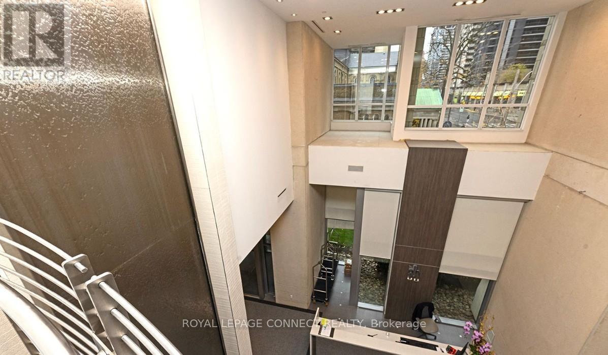 701 - 500 Sherbourne Street, Toronto, Ontario  M4X 1L1 - Photo 4 - C12204793