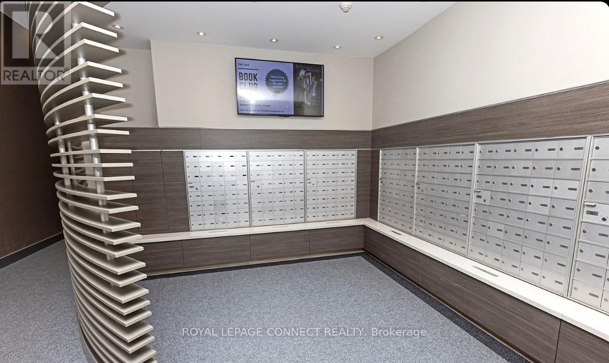 701 - 500 Sherbourne Street, Toronto, Ontario  M4X 1L1 - Photo 6 - C12204793